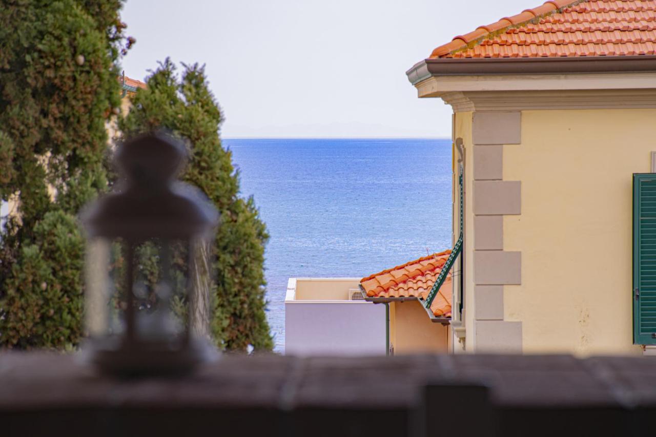 Casa Velia 78Mq A 30 Metri Dal Mare Di San Vincenzoアパートメント エクステリア 写真