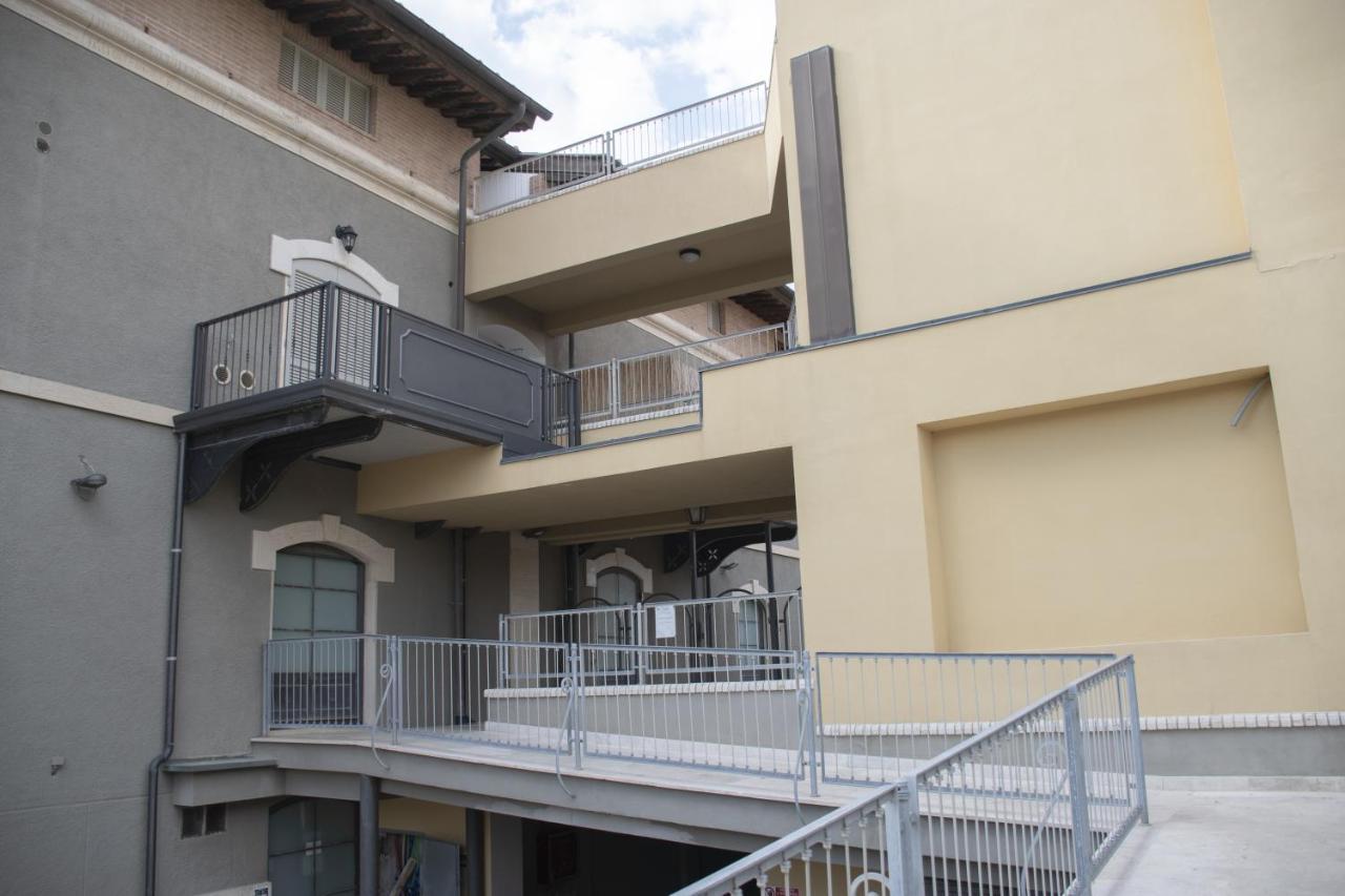 Casa Velia 78Mq A 30 Metri Dal Mare Di San Vincenzoアパートメント エクステリア 写真