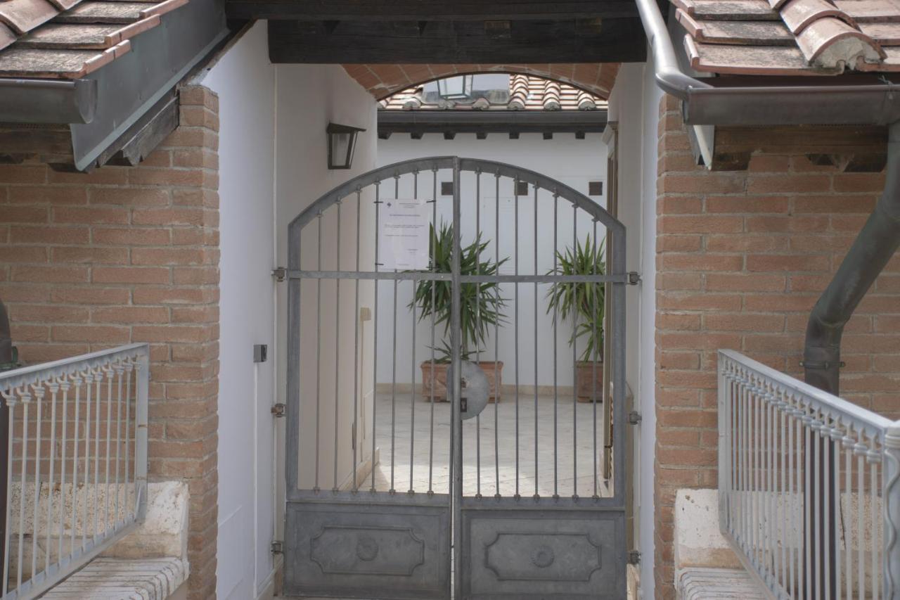 Casa Velia 78Mq A 30 Metri Dal Mare Di San Vincenzoアパートメント エクステリア 写真